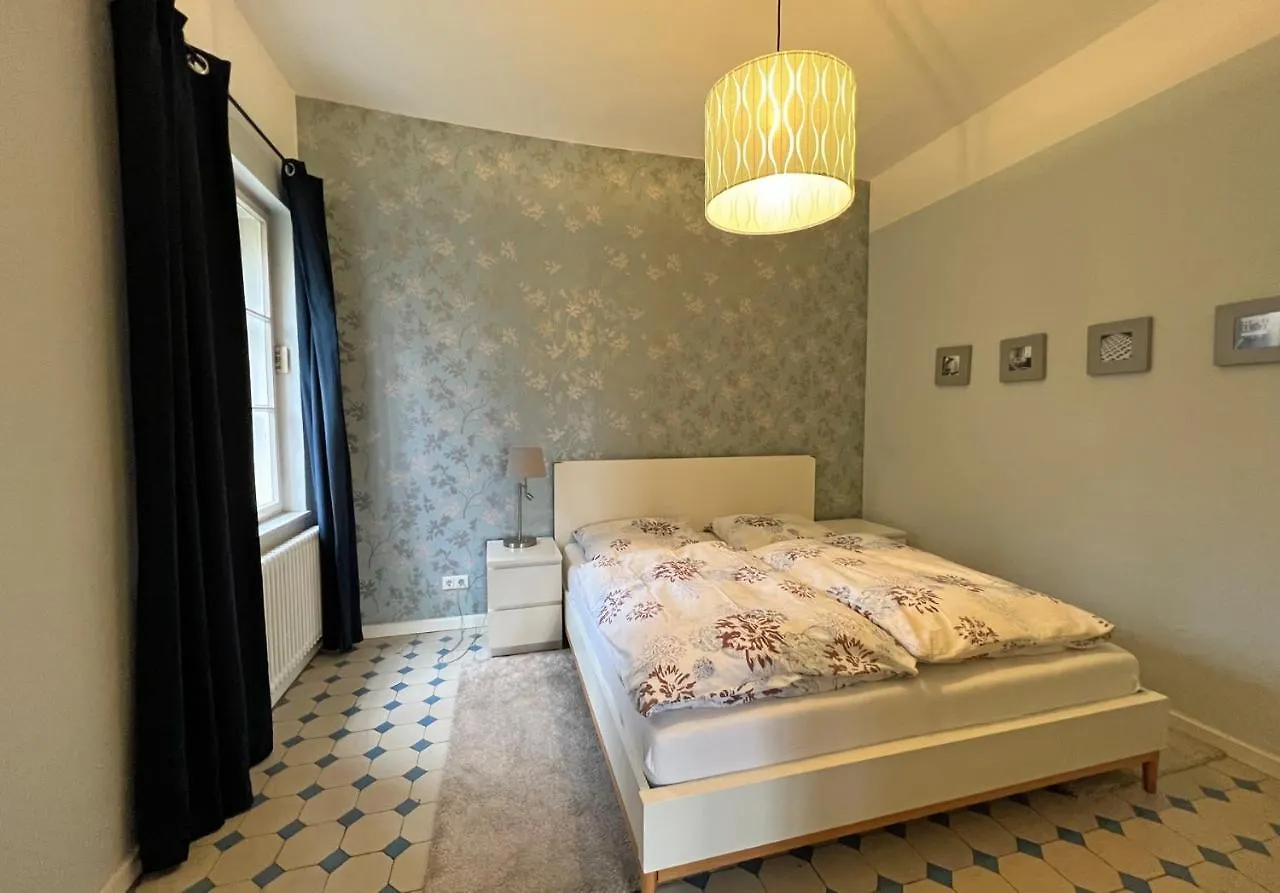 Rosa Villa Selb Apartment
